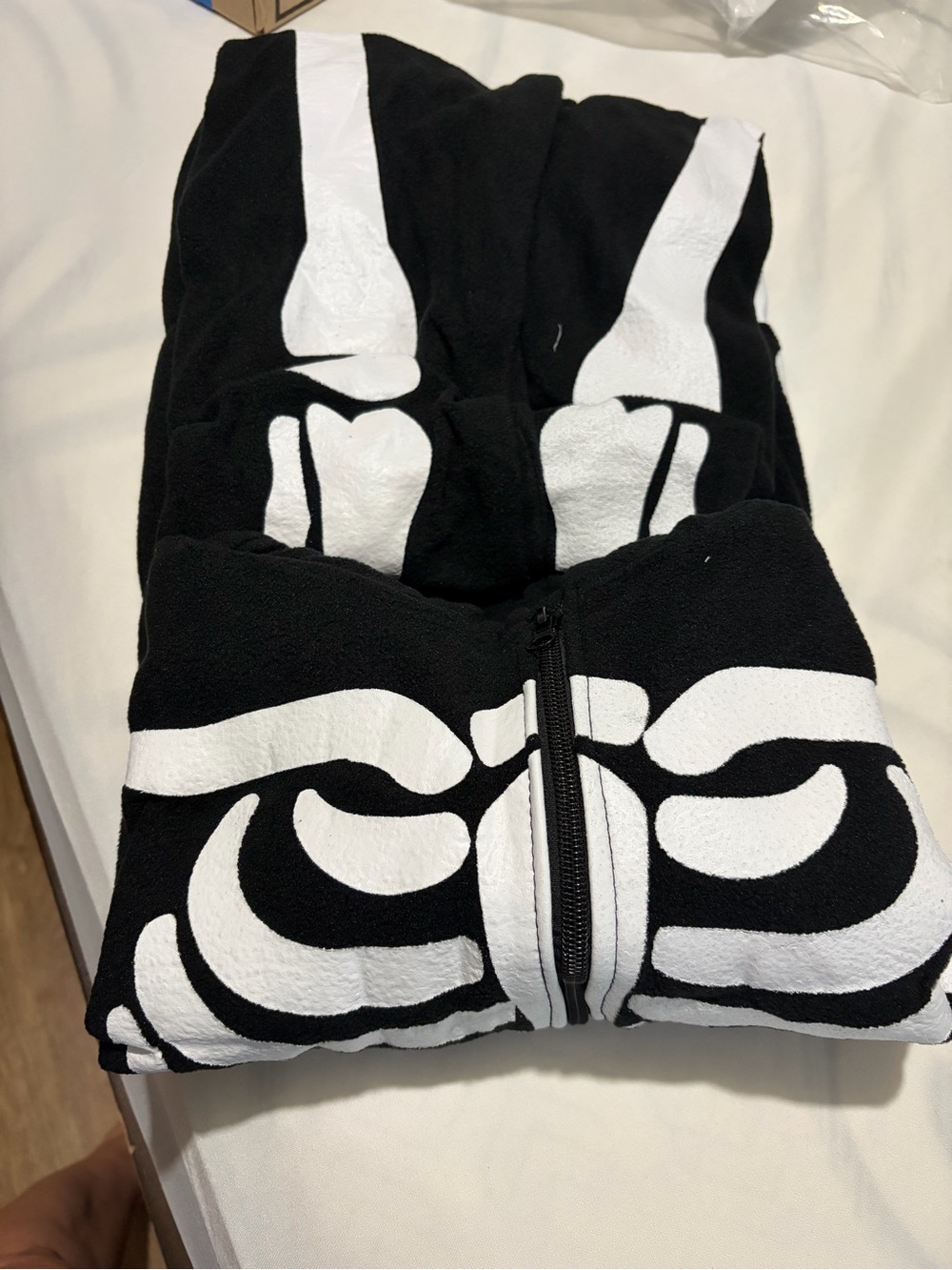 Halloween Skeleton Onesie - Picture 4 of 4